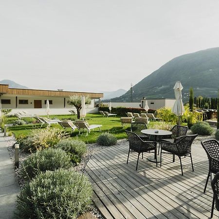 Residence Der Heinrichshof Lagundo Exterior photo