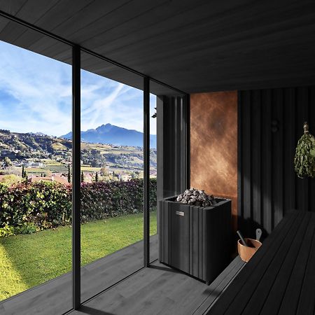 Residence Der Heinrichshof Lagundo Exterior photo