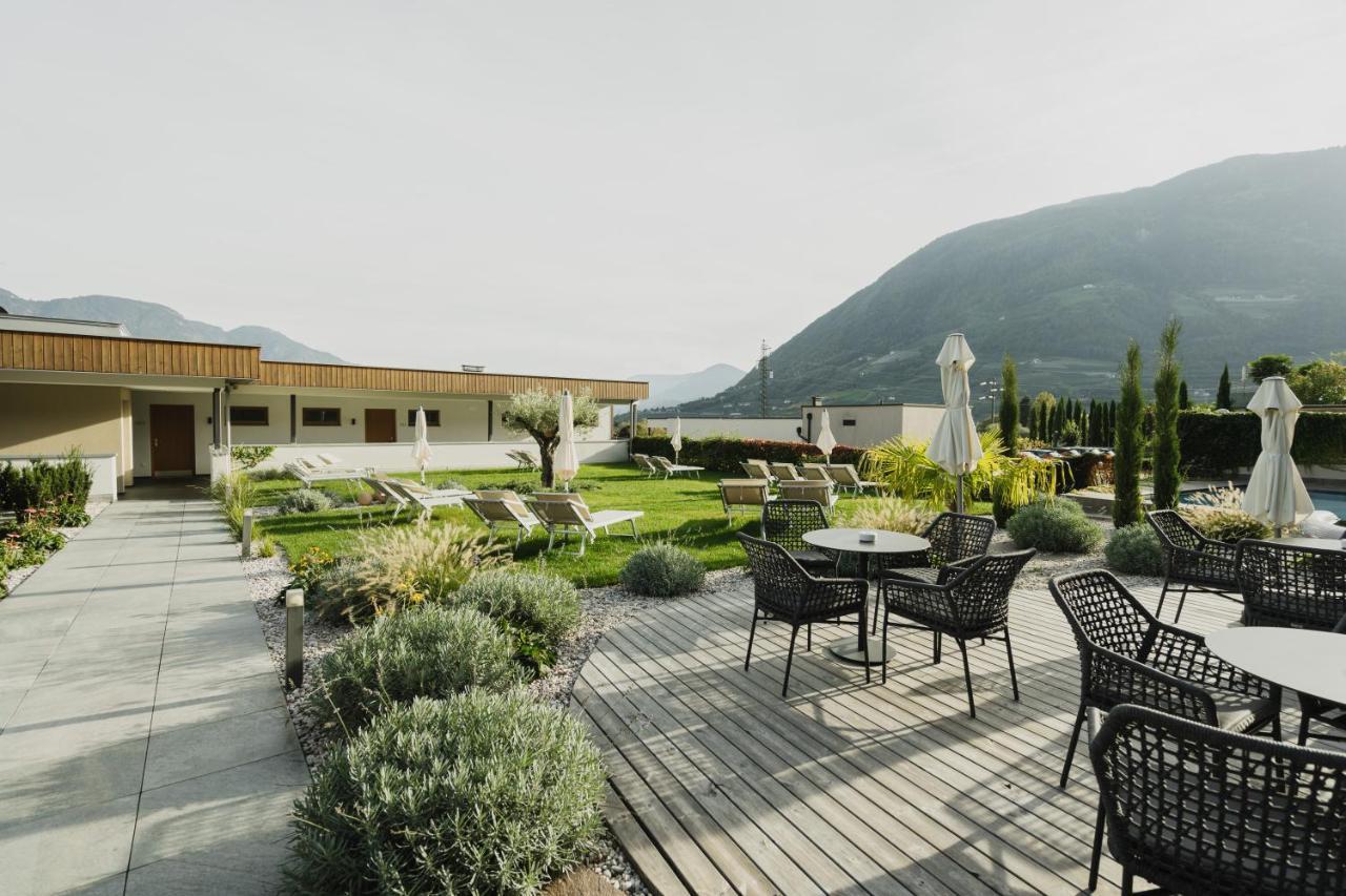 Residence Der Heinrichshof Lagundo Exterior photo